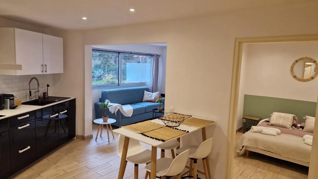 5Mn Perfumeries & Old Town, Free Small Parking Grasse Apartment