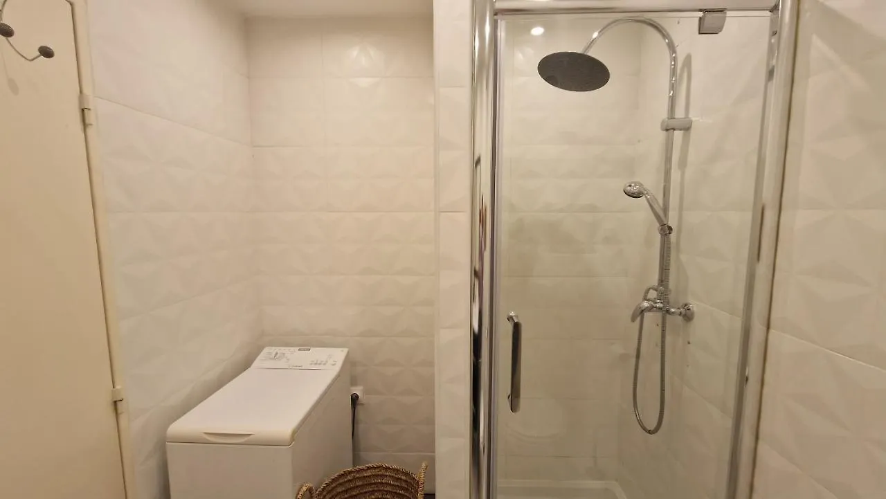 Apartment 5Mn Perfumeries & Old Town, Free Small Parking Grasse